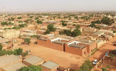 Foto - Türkiye'den TB2 SİHA almışlardı! Uranyuma çöken Fransızları ülkeden kovdular