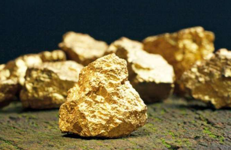 Foto - Türkiye'den TB2 SİHA almışlardı! Uranyuma çöken Fransızları ülkeden kovdular