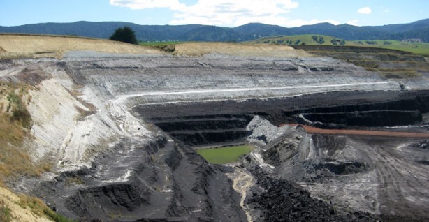 Foto - Türkiye'den yüzyılın madeni için tarihi adım! 1,8 milyon tonluk rezerv, toprak altından fışkırıyor