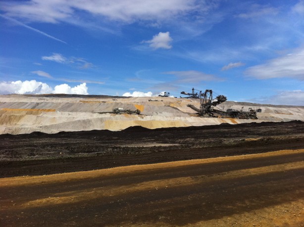 Türkiye'den yüzyılın madeni için tarihi adım! 1,8 milyon tonluk rezerv, toprak altından fışkırıyor