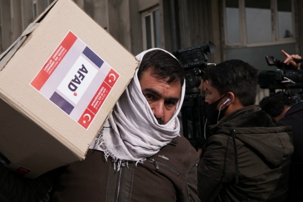 Foto - Türkiye'den zor durumdaki Afganistan'a yardım!