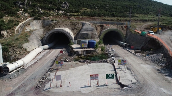 Foto - Türkiye'nin 4 bölgesini birbirine bağlayacak: Dev projede geri sayım başladı