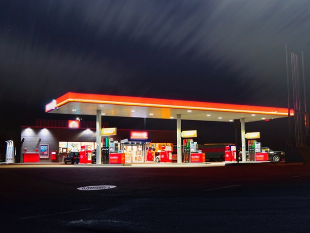 Türk akaryakıt devi satıldı! 800'den fazla istasyonu vardı... Yeni sahipleri 'yok artık' dedirtti