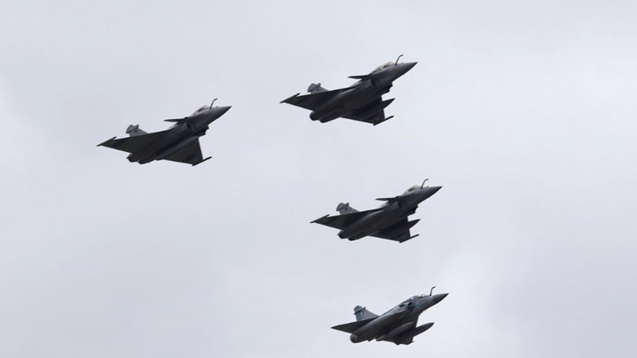 Türkiye'nin almak üzere olduğu Eurofighter savaş uçaklarıyla ilgili beklenmediğimiz haber geldi