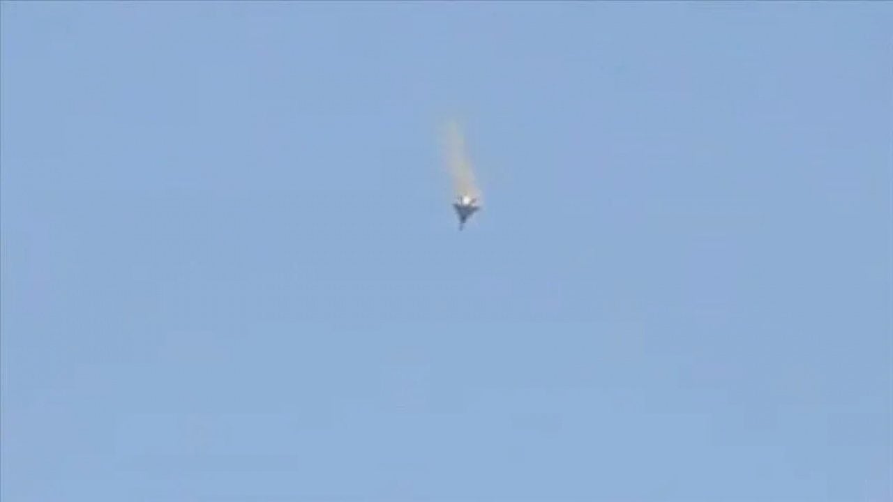 Foto - Türkiye'nin almaya hazırlandığı Eurofighter Typhoon savaş uçağı vuruldu: Allah’ın lütfuyla saldırdık