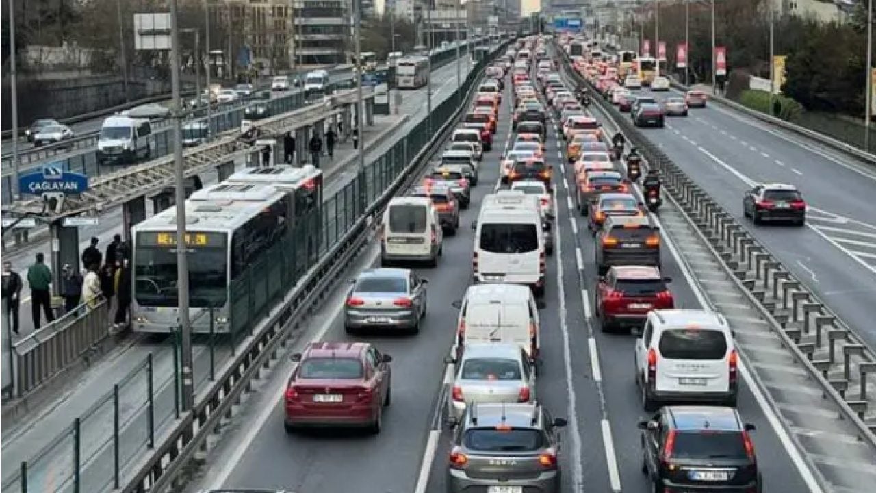 Türkiye'nin araç haritası belli oldu! İşte en çok aracın olduğu iller!