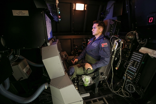 Foto - Türkiye'nin astronot adayları ilk kez görüntülendi... Uzay yolculuğuna böyle hazırlanıyorlar