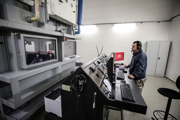 Foto - Türkiye'nin astronot adayları ilk kez görüntülendi... Uzay yolculuğuna böyle hazırlanıyorlar