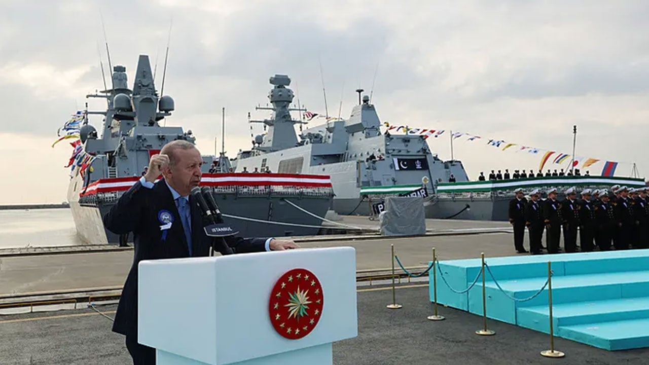 Türkiye’nin ‘baş düşmanı’ karalar bağlamaya başladı! ‘Erdoğan’ın donanması güçleniyor’