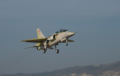 Foto - Türkiye'nin başına talih kuşu kondu! O ülke ABD yerine Ankara'dan yüzlerce Hürjet savaş uçağı alabilir