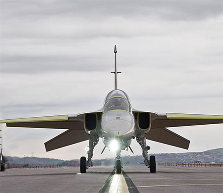 Türkiye'nin başına talih kuşu kondu! O ülke ABD yerine Ankara'dan yüzlerce Hürjet savaş uçağı alabilir