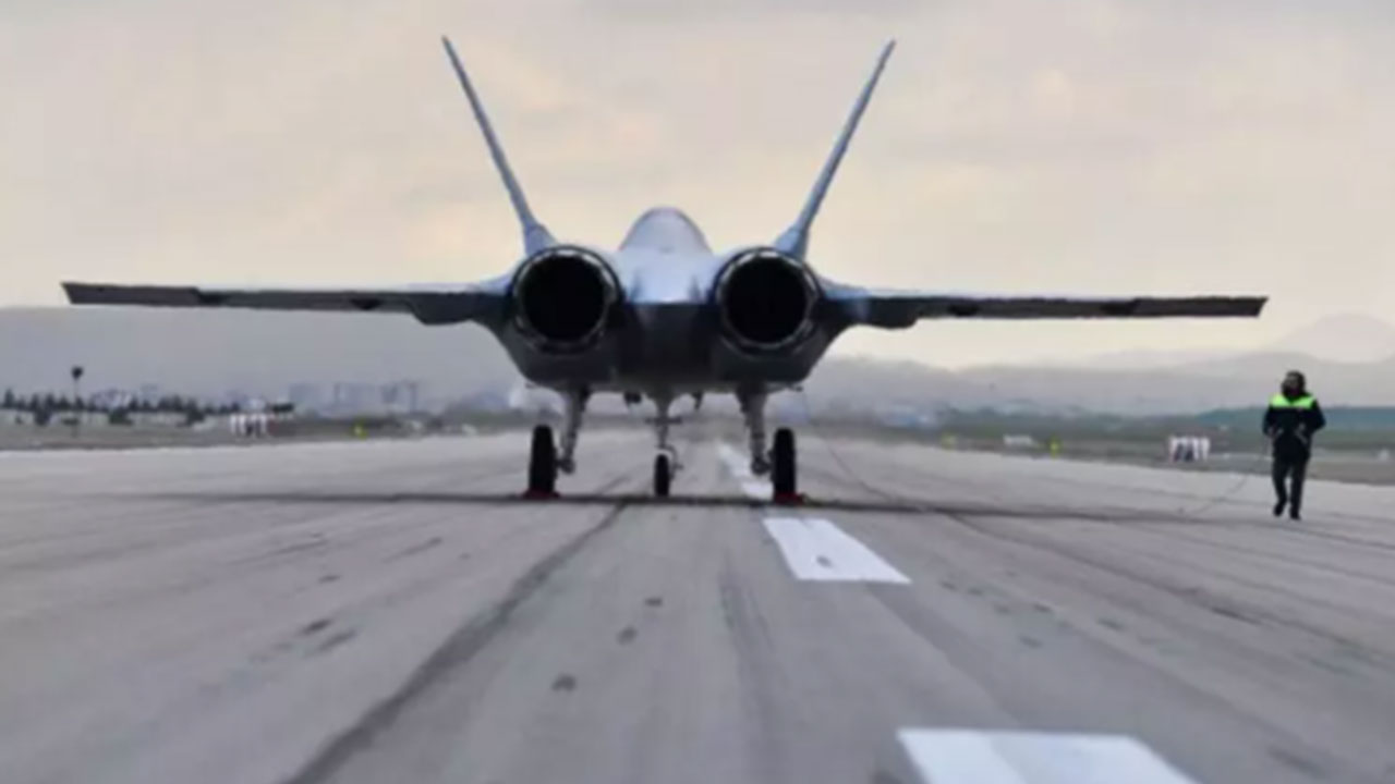 Foto - Türkiye'nin beşinci nesil savaş uçağı Kaan'ın ilk alıcısı belli oldu! Hindistan ayağa kalktı