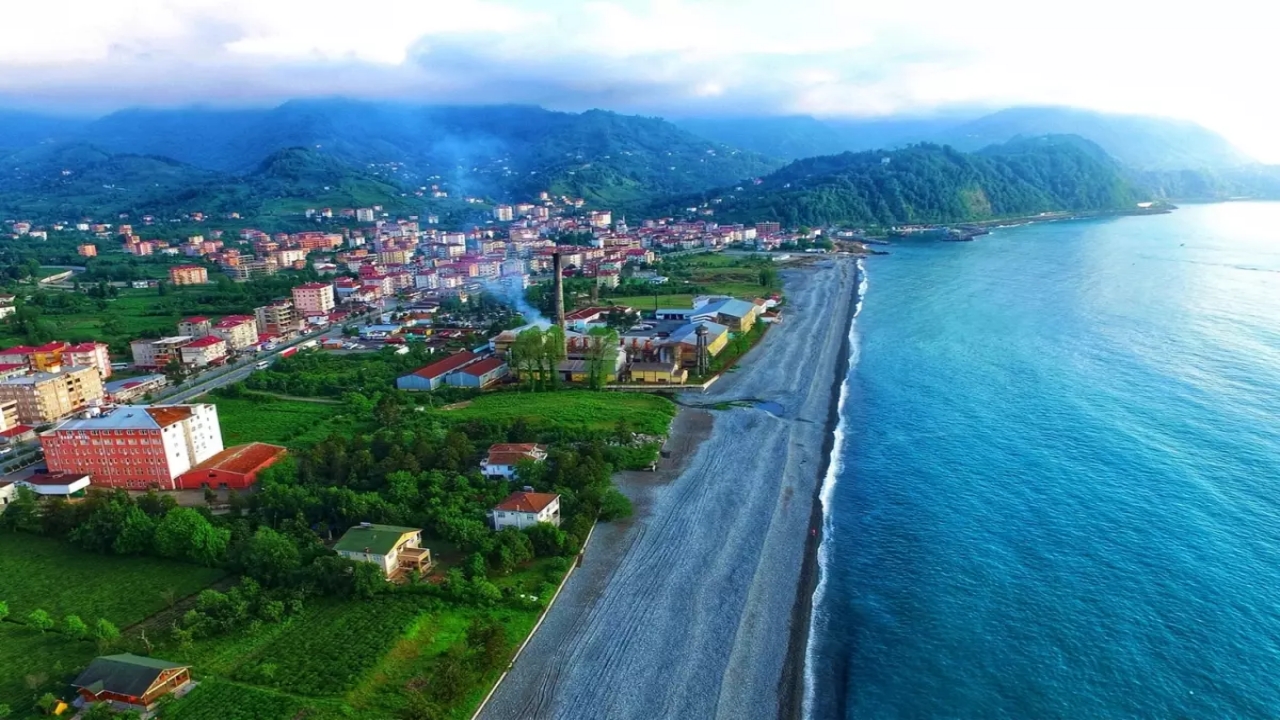 Türkiye’nin bir ilçesi resmen ayağa kalktı! Altından ise o ülke çıktı 