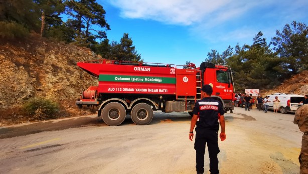 Foto - Türkiye'nin ciğerleri yanıyor! 18 helikopter, 7 uçak müdahale ediyor