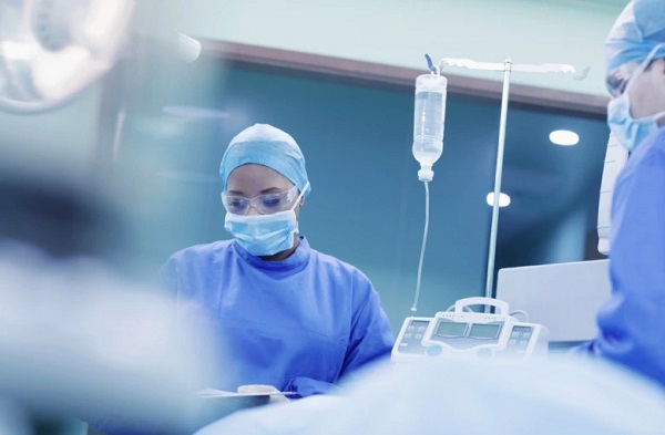 Foto - Türkiye’nin değeri bir kez daha anlaşılıyor! İngiltere’deki hastanede akılalmaz ameliyat