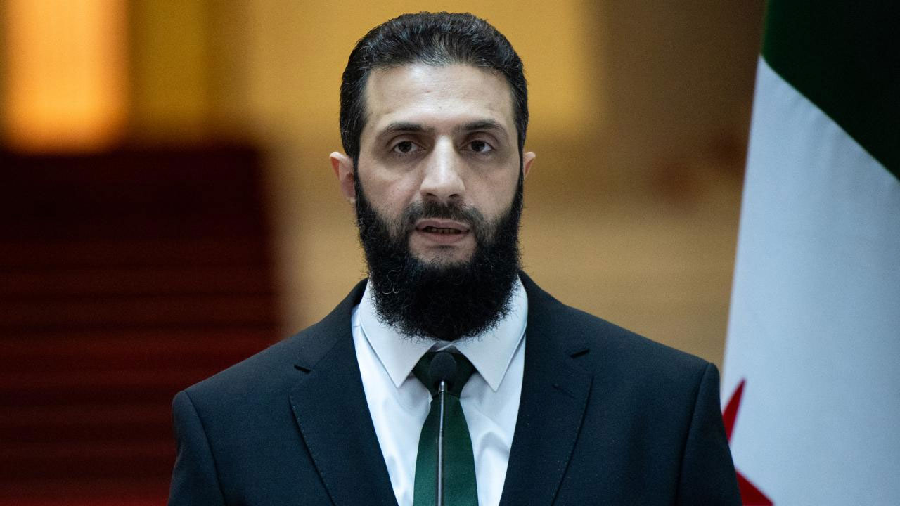 Foto - Türkiye’nin desteğiyle Esed’i deviren Ahmed Şara’dan beklenmedik karar! Stratejik düşünüyor ama çok tehlikeli