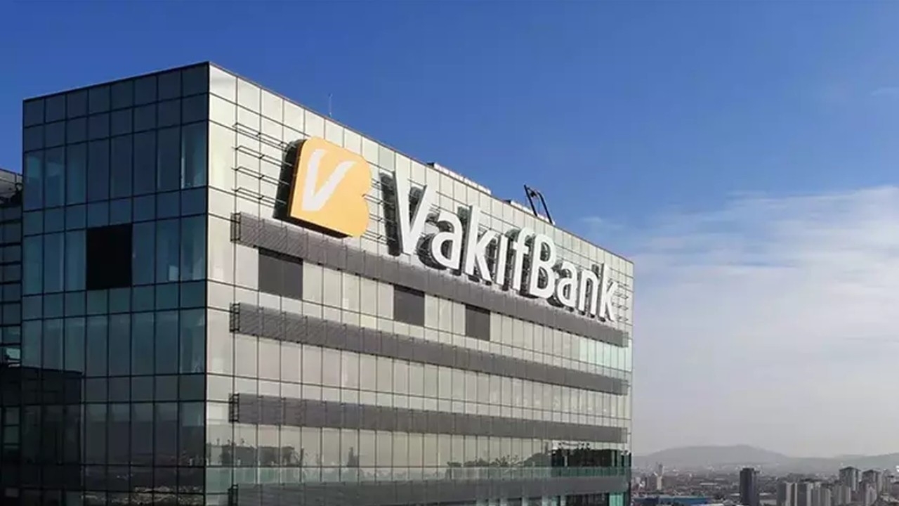 Foto - Türkiye’nin dev bankası Vakıfbank’la ilgili şaşırtan gelişme! Satışa çıkarıldı