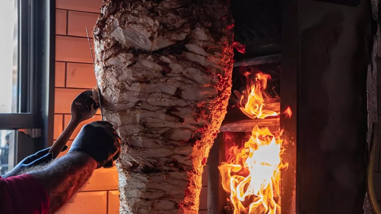 Türkiye’nin dev döner zinciri satılıyor! İstenen tutar ağızları açık bıraktı