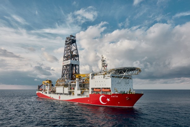 Foto - Doğalgaz fışkıran bölgede Türkiye gaz buldu! Bir ülke apar topar harekete geçti, bölgeye geliyorlar