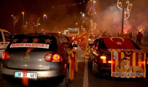 Foto - Türkiye'nin dört bir yanında şampiyonluk coşkusu!