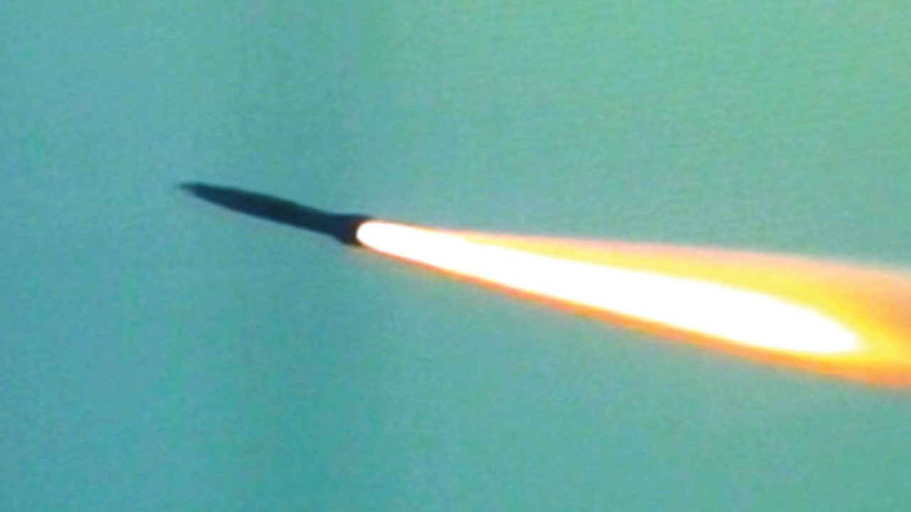 Türkiye'nin büyük düşmanı iki ülke anlaşmak üzere: 400 km menzilli füze geliyor