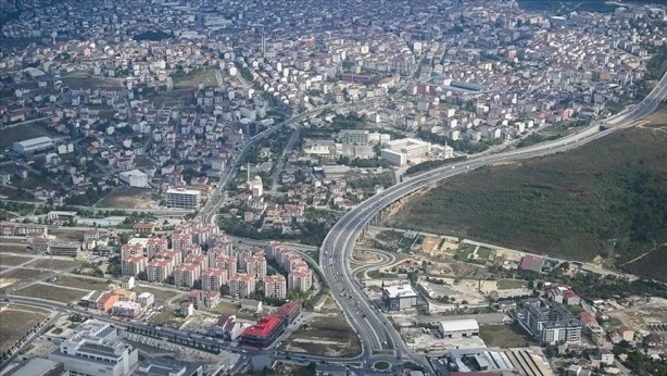 Türkiye’nin en kalabalık ilçeleri açıklandı: İlk sıradaki ilçe 57 şehrin nüfusunu geçti!