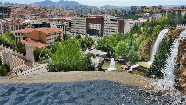 Foto - Türkiye’nin en kalabalık ilçesi açıklandı! Nüfusuyla 57 ili geride bıraktı