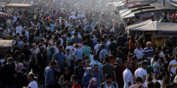 Foto - Türkiye'nin en kalabalık mahallesi belli oldu! 4 ilden daha kalabalık, tamı tamına 151 bin kişi yaşıyor