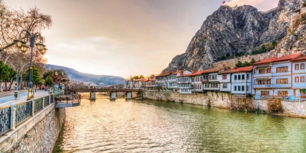 Foto - Türkiye'nin en mutlu şehirleri belli oldu! İlk sıradaki kenti duyunca çok şaşıracaksınız