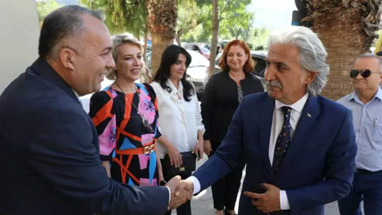 Foto - Türkiye'nin en sıradışı kaymakamı! Yaptıklarıyla hayret ettiriyor!