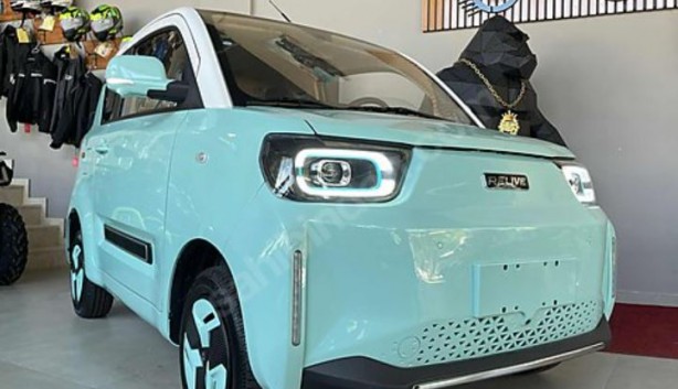 Foto - Türkiye’nin en ucuz elektrikli otomobili satışa çıktı
