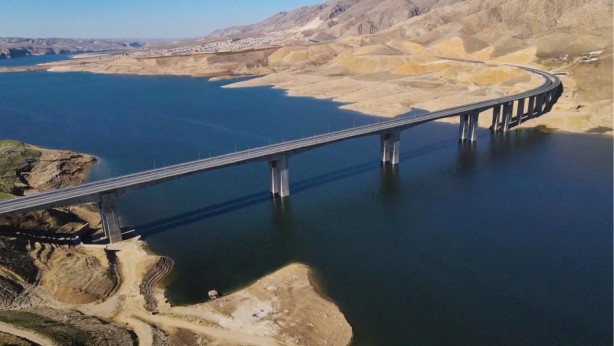 Foto - Türkiye'nin en uzun köprüleri arasında yer alan Hasankeyf-2 Köprüsü hizmete açıldı