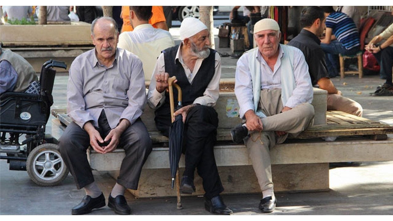 Foto - Türkiye’nin en yaşlı şehirleri açıklandı! Zirvedeki il herkesi şaşırttı