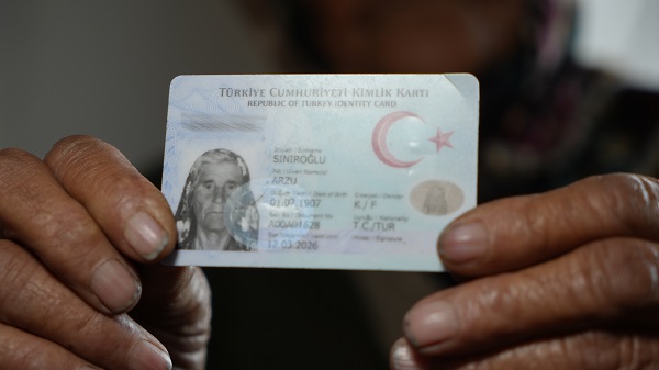 Foto - Türkiye'nin en yaşlısı! Arzu Nine'nin hayali duygulandırdı