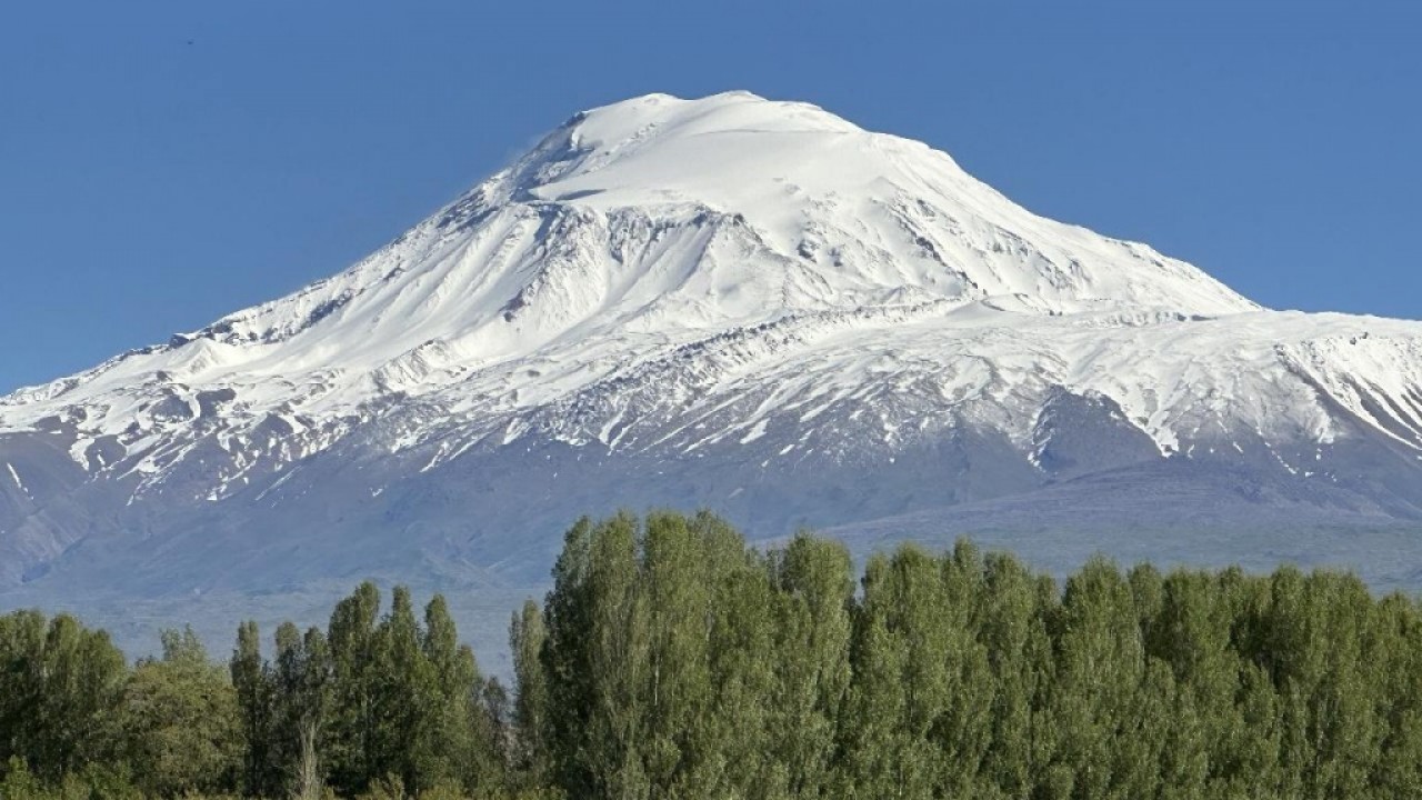 Foto - Türkiye'nin en yüksek noktası olan Ağrı Dağı’nın zirvesine çıkmak artık çok kolay