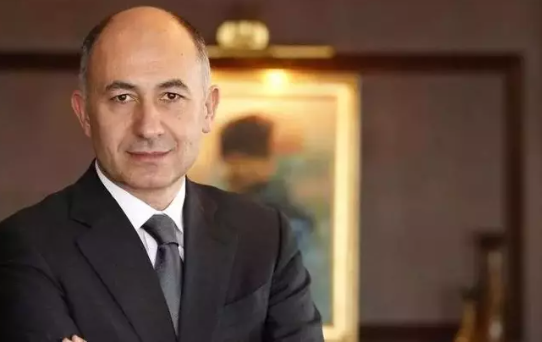 Foto - Türkiye'nin en zengin ismi belli oldu! Geçen yılın milyarderi parasının yarısını kaybetti