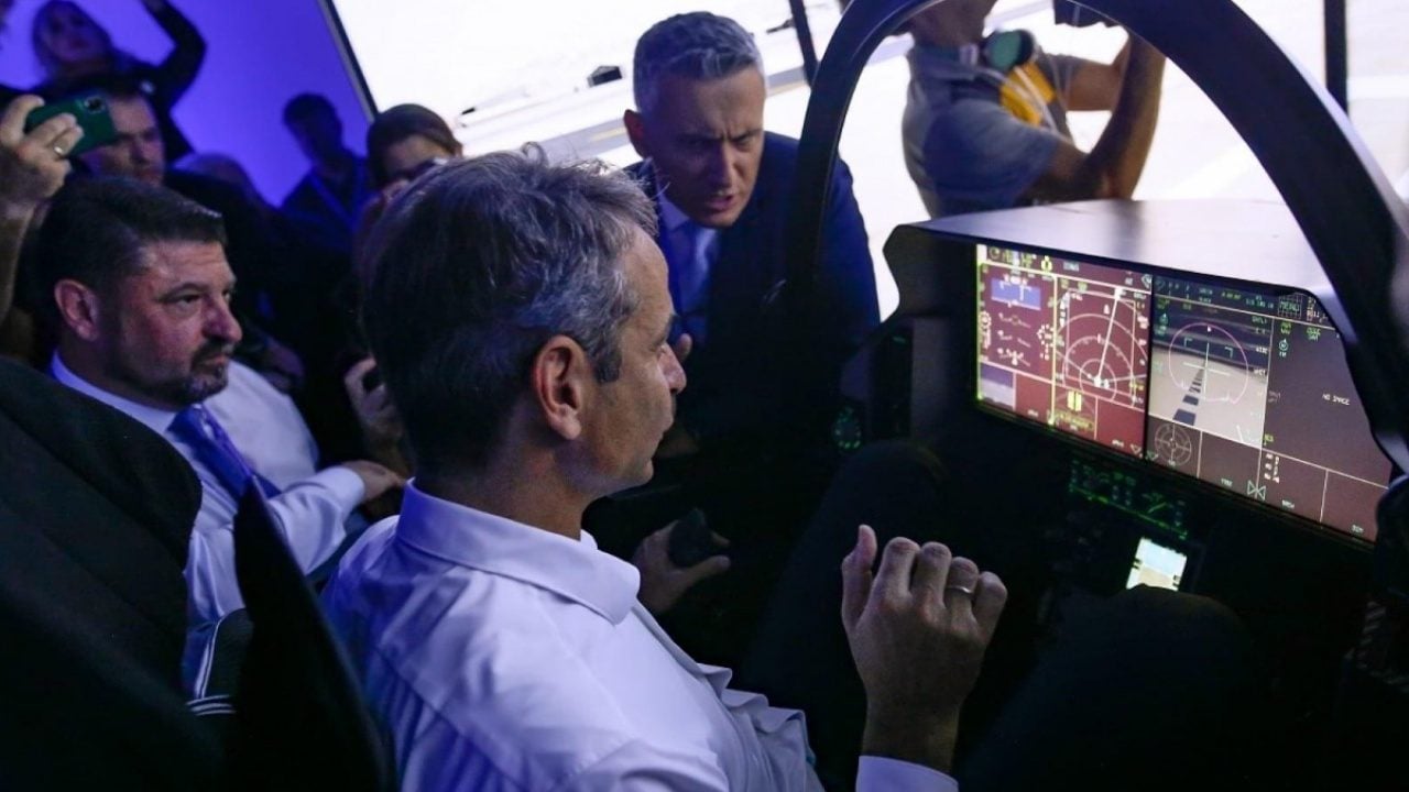 Foto - Türkiye’nin F-35 ihtimali Yunanistan’ı karıştırdı! Miçotakis’ten olay sözler: "Trump’ın yakasından tutup..."