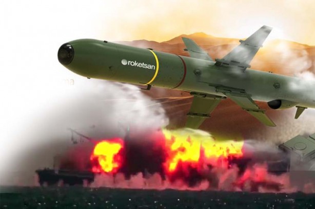 Foto - Türkiye'nin füzesi Yunanistan'ı ayağa kaldırdı! Böyle duyurdular: Türk füzesi gemiyi batırdı