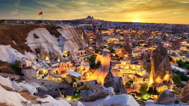 Foto - Türkiye'nin gelmiş geçmiş en sessiz pazarı o ilimizde! Vatandaş, bu yüzden fısıltıyla konuşup, alacağını alarak çıkıyor