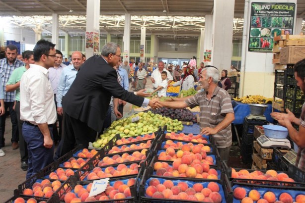 Foto - Türkiye'nin gelmiş geçmiş en sessiz pazarı o ilimizde! Vatandaş, bu yüzden fısıltıyla konuşup, alacağını alarak çıkıyor