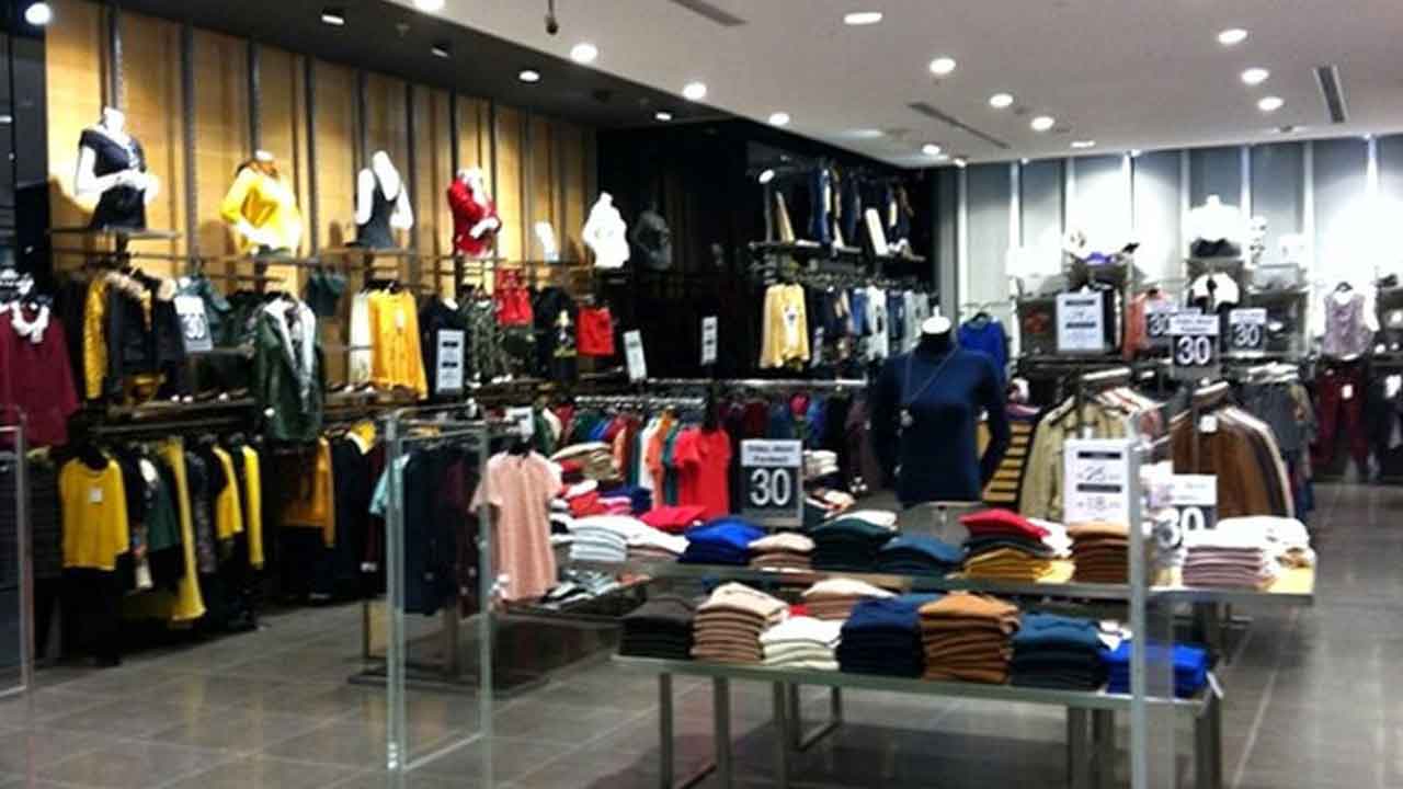 Türkiye'nin giyim devinden beklenmedik karar! Ülkedeki tüm mağazaları kapatma kararı aldı