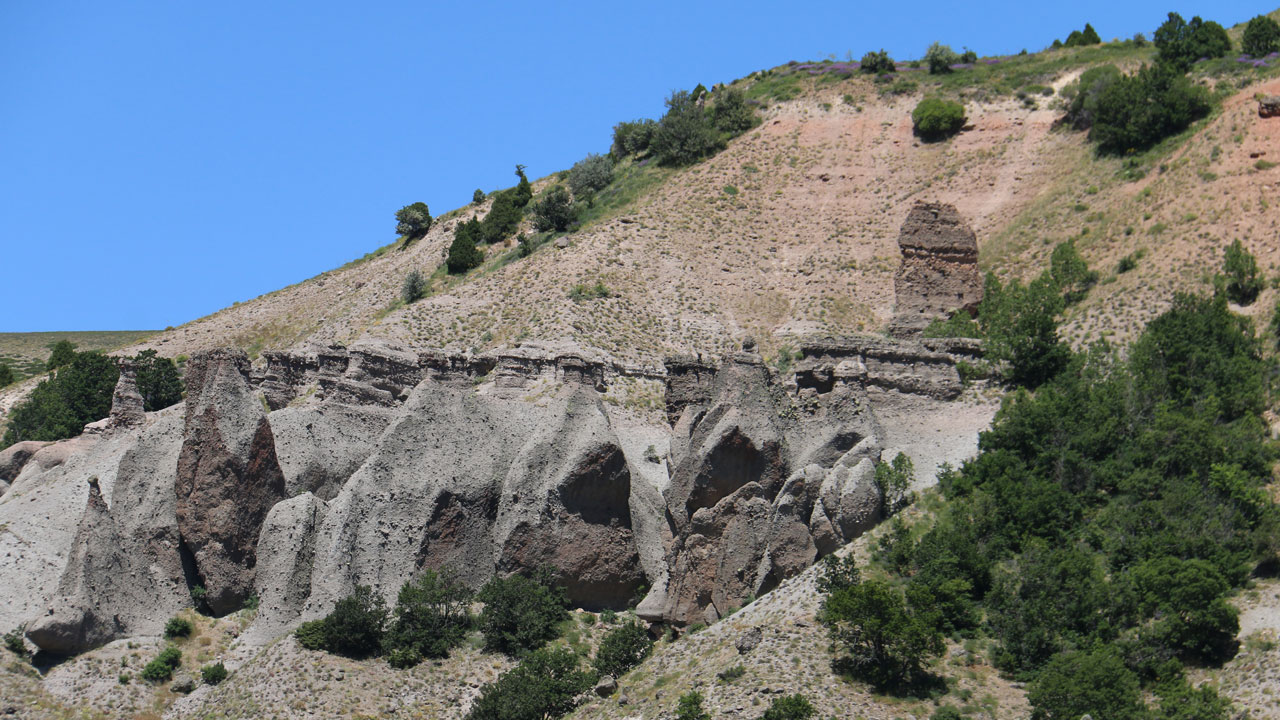Foto - Türkiye'nin gizli Kapadokya'sı! Gelin olmak istemeyen kızın duası kayalara dönüştü