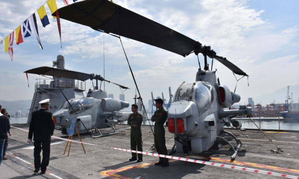 Foto - Türkiye'nin gözbebeği TCG Anadolu İzmir'de