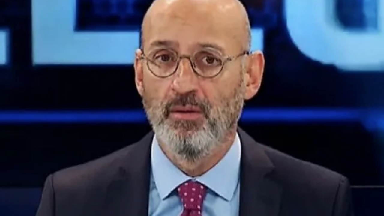 Türkiye'nin gözü Şampiyonluk yarışına çevrilmiş iken... Serhat Ulueren Fenerbahçelileri çıldırttı!