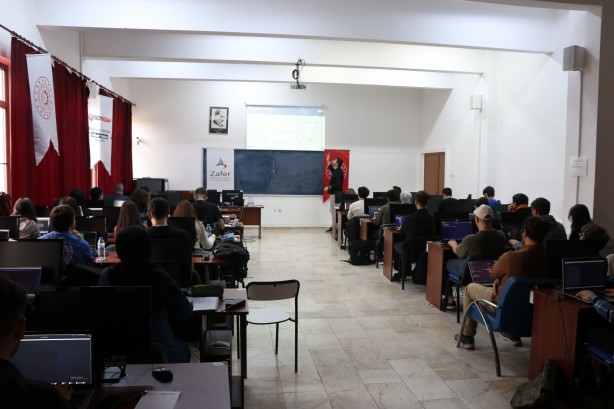 Foto - Türkiye'nin hacker ordusu göreve hazır! Artık 'Siber Vatan' mottosu ilke olacak...