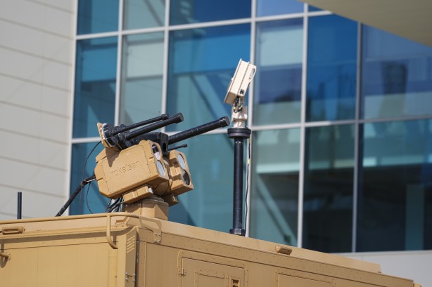 Türkiye'nin hamlesi o ülkeleri köşeye sıkıştırdı! ROKETSAN'ın ALKA lazer silahı bakın ne yapacak!