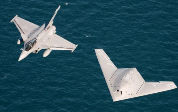 Foto - Türkiye'nin hayalet uçağı ANKA-3 panikletti! Fransa'dan acil olarak rakibini istediler