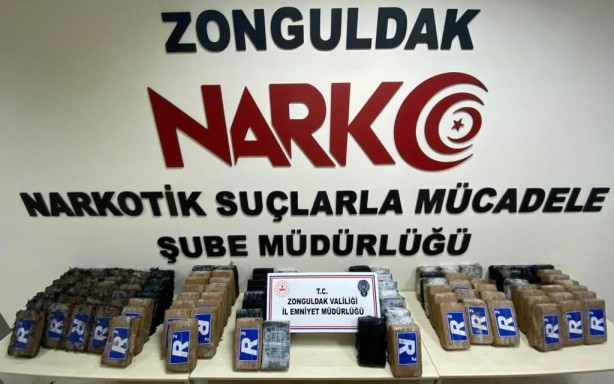 Foto - Türkiye'nin her köşesinde satılacaktı! Kolombiya'dan gelen gemide büyük skandal önlendi