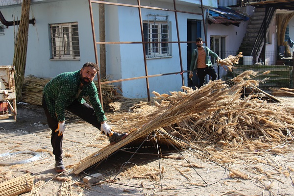 Foto - Türkiye'nin her köşesinden rağbet görüyor! Bu mahallenin yüzde 98'i geçimini böyle sağlıyor