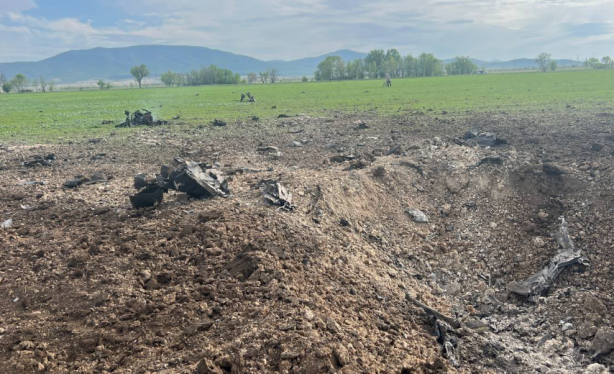 Foto - Türkiye'nin İHA yapmayı öğrettiği ülke balistik füze yaptı! Bu da yetmedi füzeyi ateşlediler